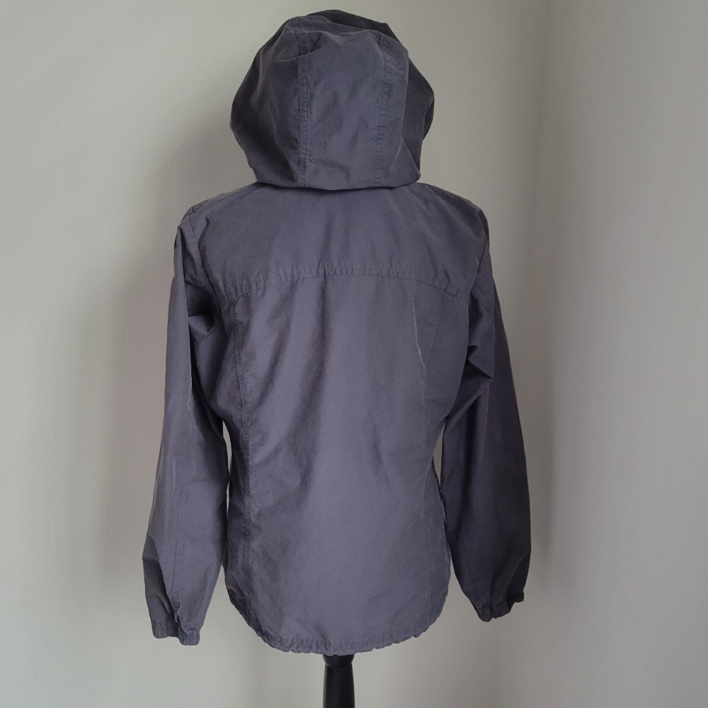 Columbia Lightweight Jacket - Picture 7 of 11